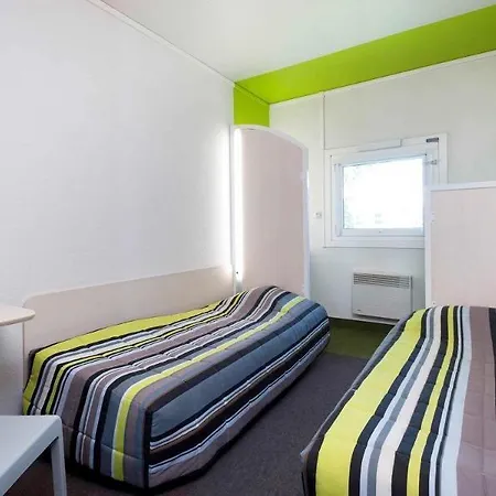 Hotel Hotelf1 Marseille Aeroport 3*