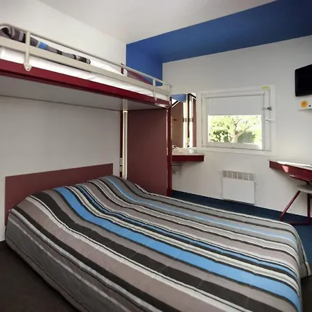 Hotel Hotelf1 Marseille Aeroport 3*